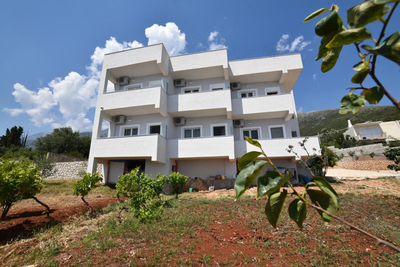 Dima Vista Hotel Dhërmi Eksteriør billede