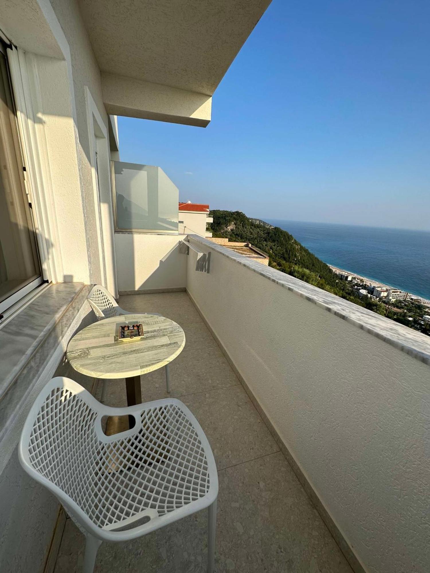 Dima Vista Hotel Dhërmi Eksteriør billede