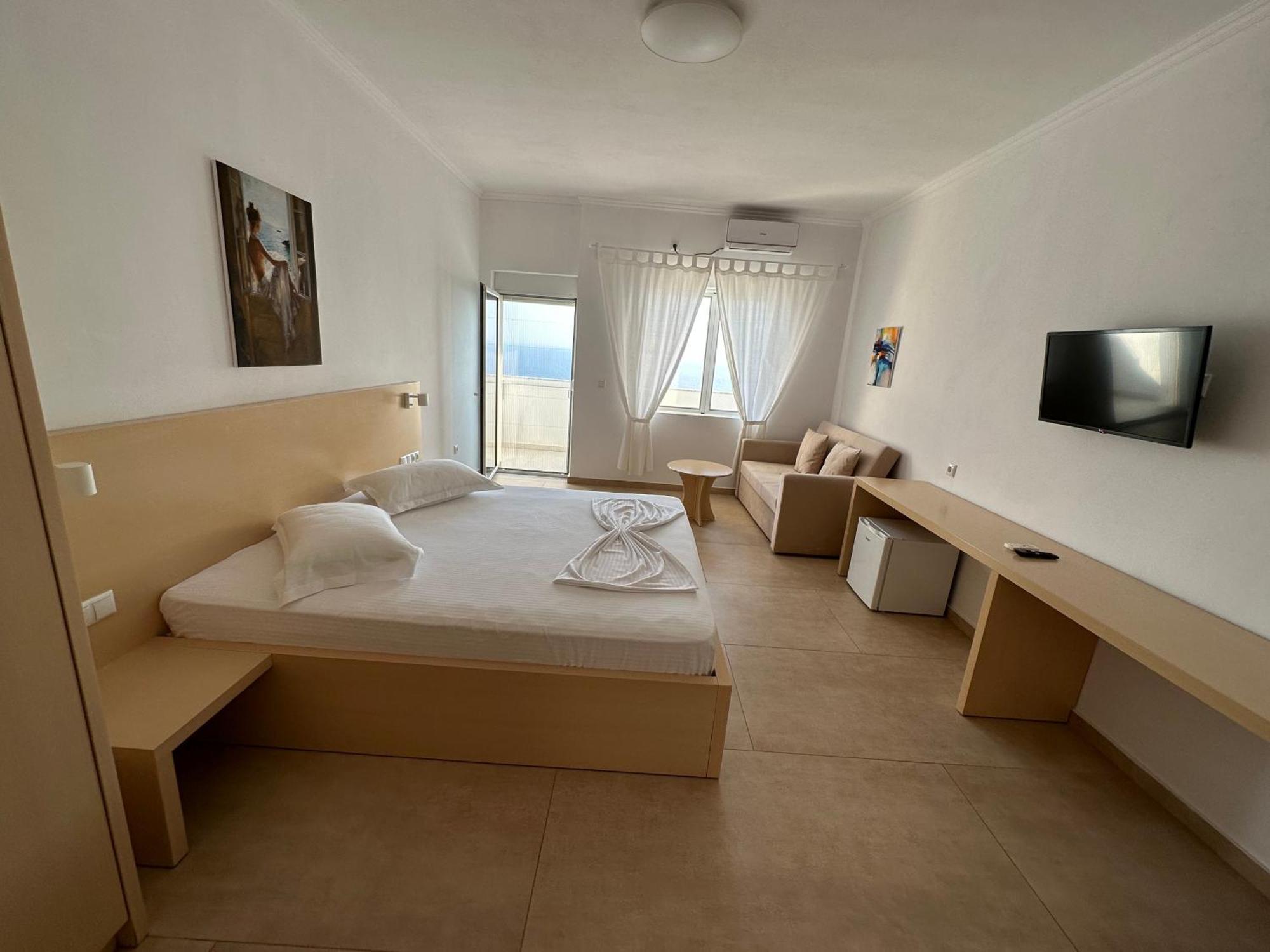 Dima Vista Hotel Dhërmi Eksteriør billede